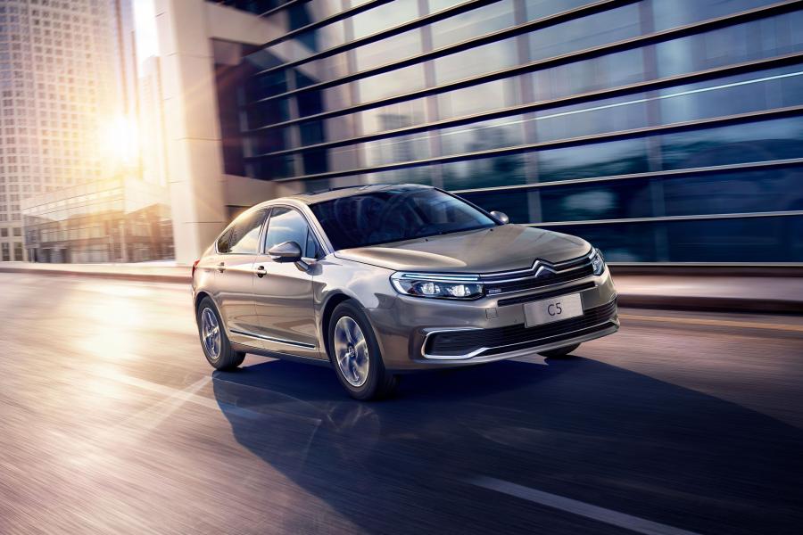  Citroen C5 2017 года  (CN) (фото 2 из 3)